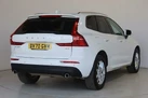 2020-volvo-xc60-20-b5-momentum-small-12