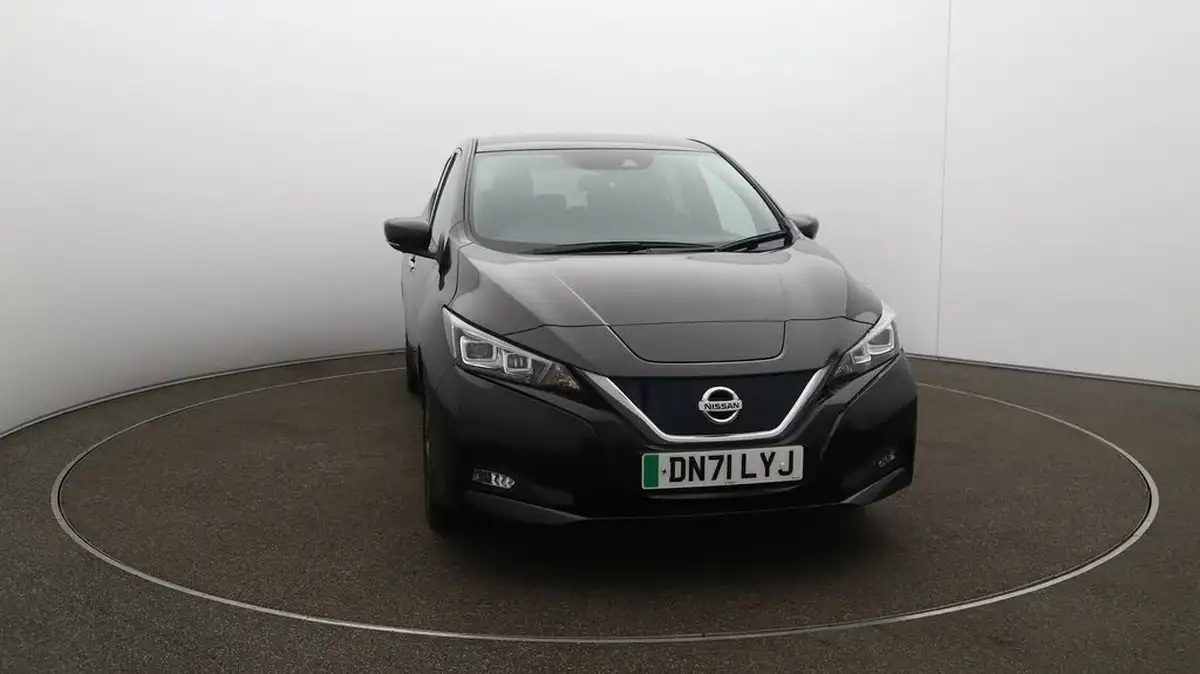 2021-nissan-leaf-e-tekna-big-34