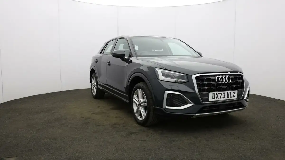 2023-audi-q2-10-30-tfsi-sport-big-38