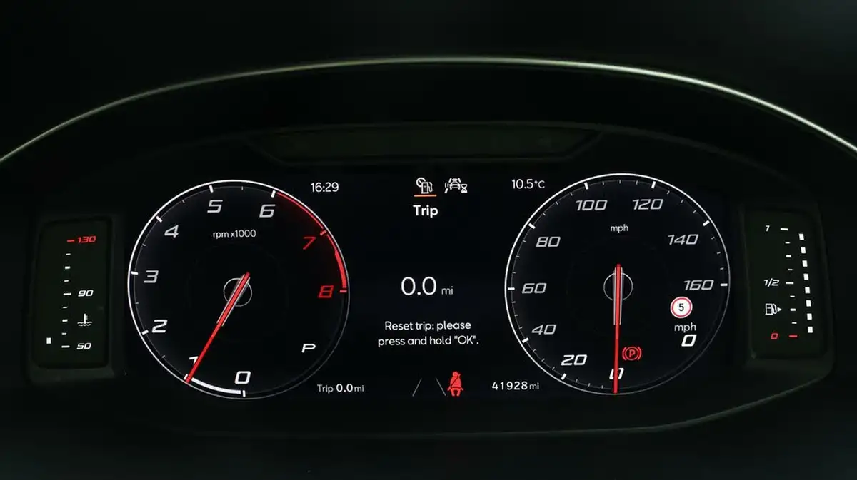2022-seat-arona-10-tsi-xperience-lux-big-9