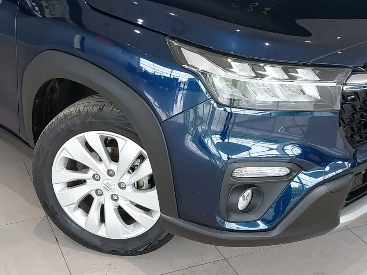 2023-suzuki-s-cross-14-boosterjet-motion-big-8
