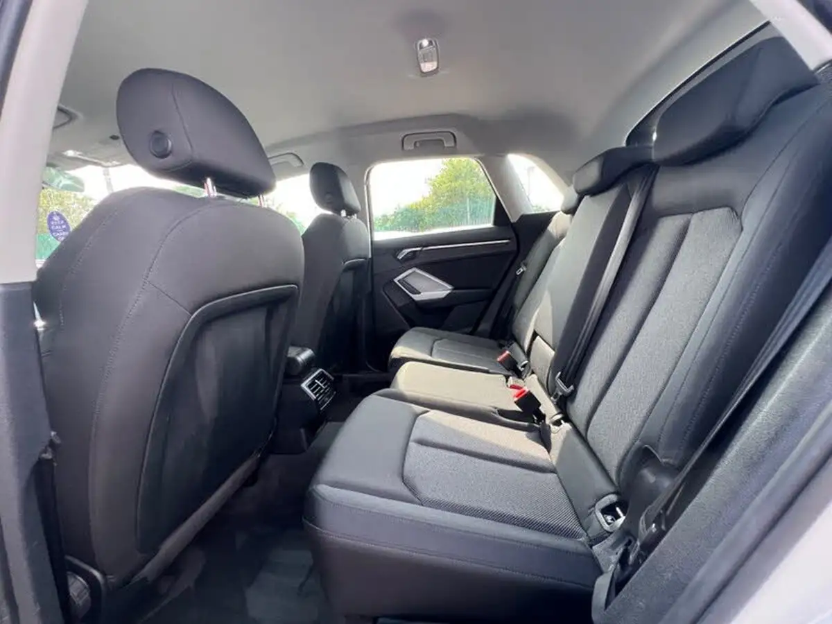 2020-audi-q3-15-35-tfsi-sport-cod-station-wagon-1498cc-big-46