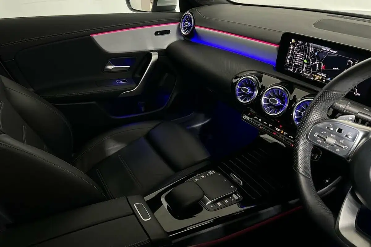 2020-mercedes-benz-cla-13-cla-250e-amg-line-premium-coupe-4d-big-28