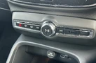 2024-volvo-xc40-20-b3-plus-small-13