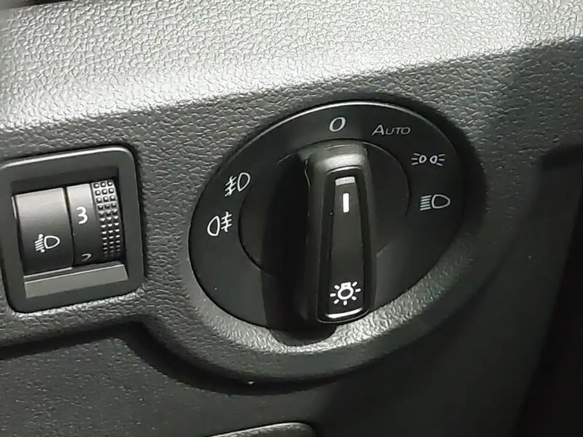 2022-volkswagen-t-cross-10-tsi-se-110ps-big-16