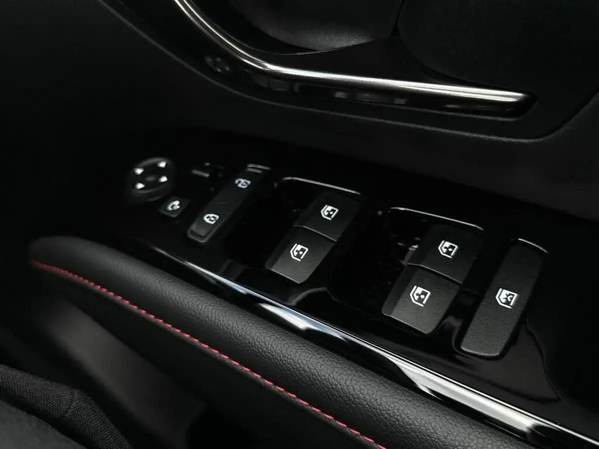 2023-hyundai-tucson-16-t-gdi-n-line-150ps-big-17