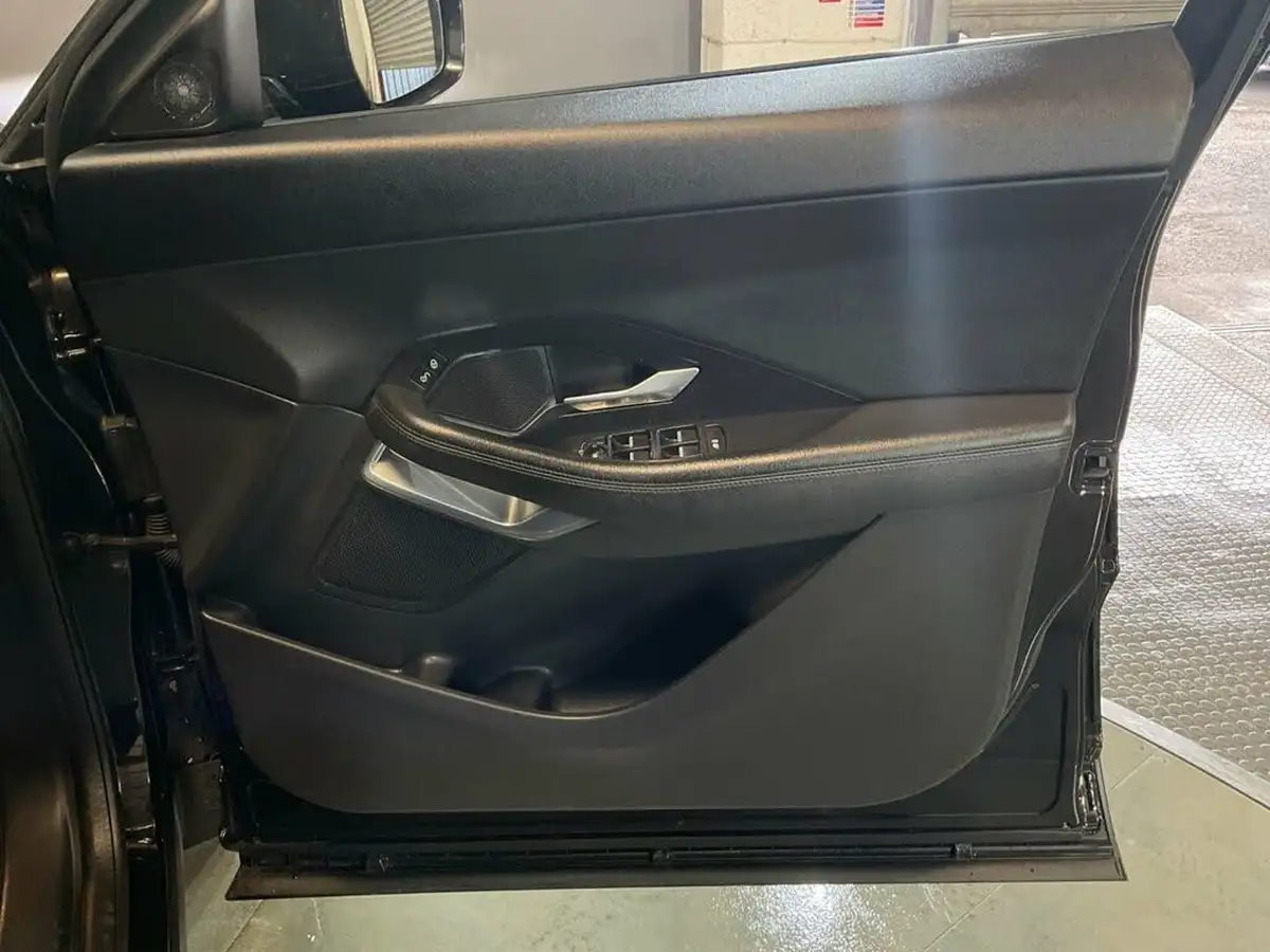 2018-jaguar-e-pace-20-i4d-s-ss-big-29