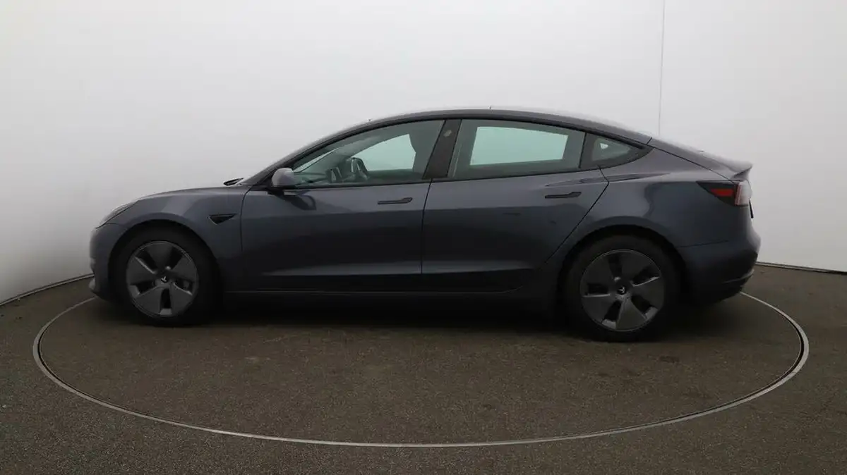2021-tesla-model-3-e-long-range-4x4-big-56