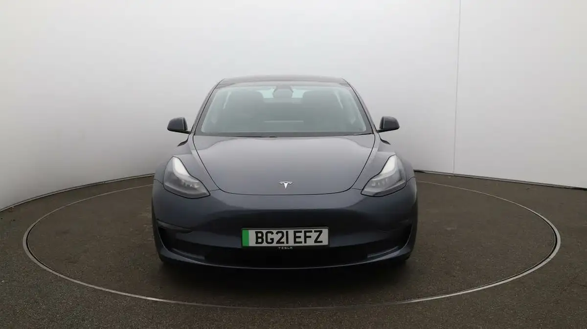 2021-tesla-model-3-e-long-range-4x4-big-32