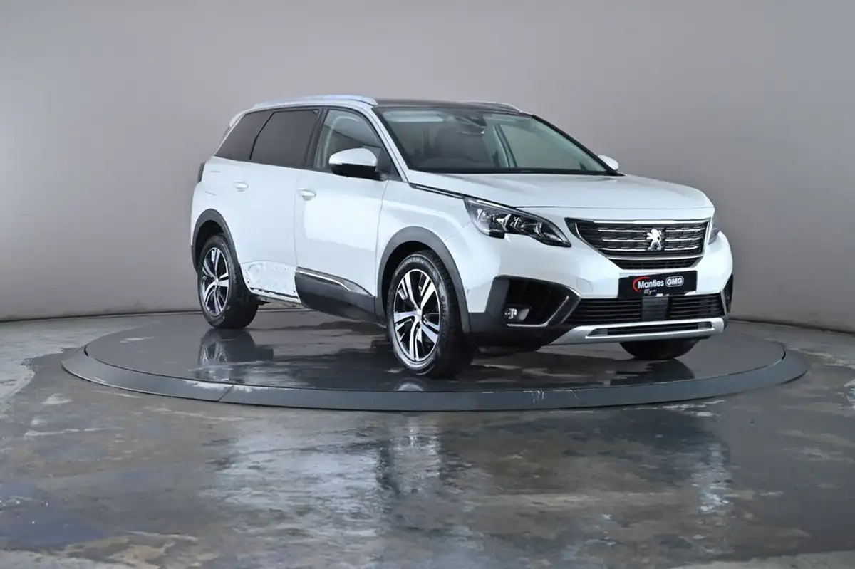 2018-peugeot-5008-suv-12-puretech-allure-eat6-big-2