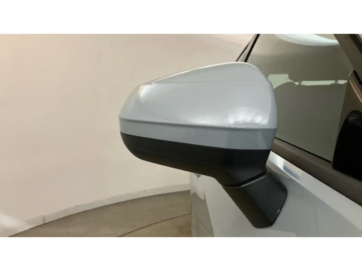 2023-audi-q2-15-35-tfsi-s-line-tronic-big-28