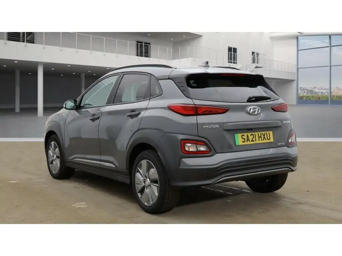 2021-hyundai-kona-e-premium-204ps-big-7