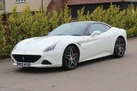 2015-ferrari-california-39-t-small-6