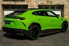 2021-lamborghini-urus-40-no-trim-small-13
