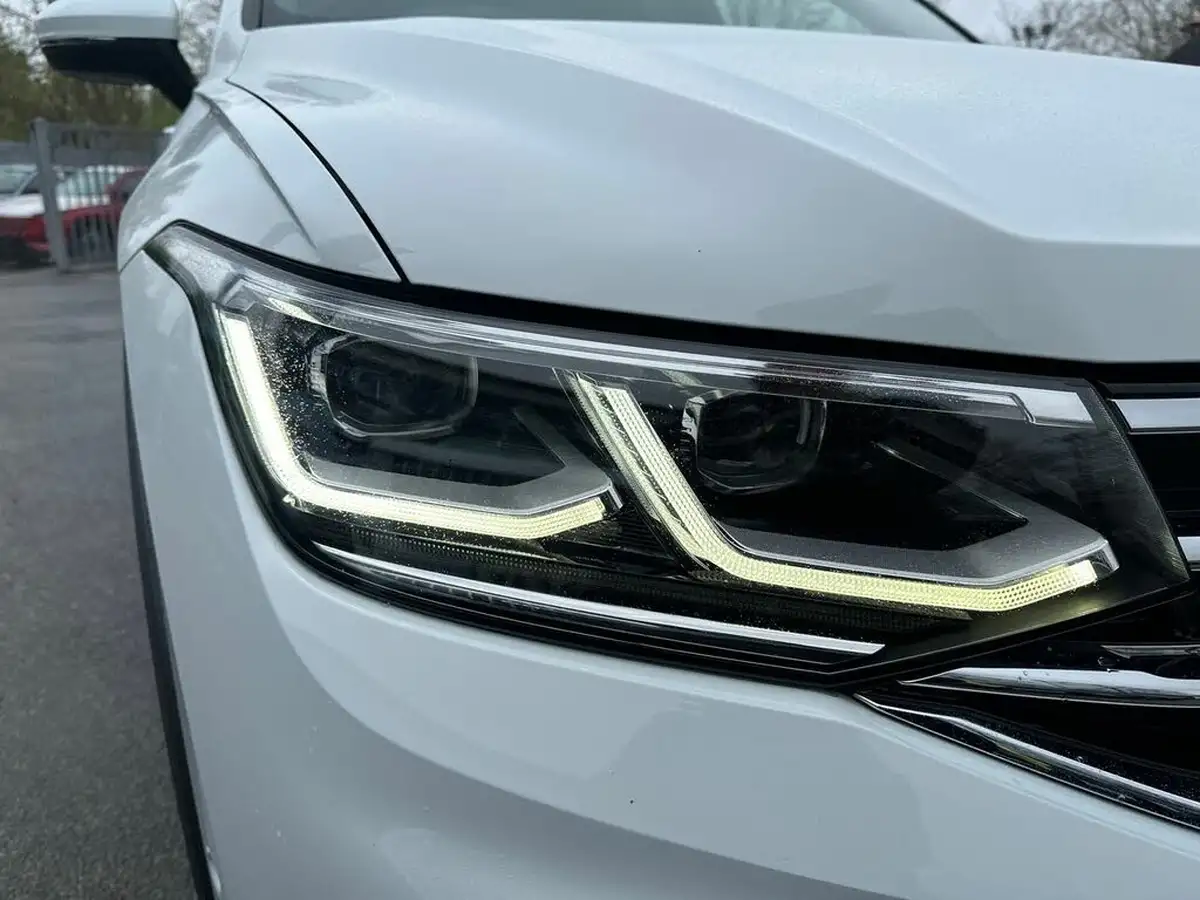 2021-volkswagen-tiguan-big-31
