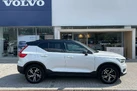 2019-volvo-xc40-20td-d3-r-design-awd-geartronic-small-1