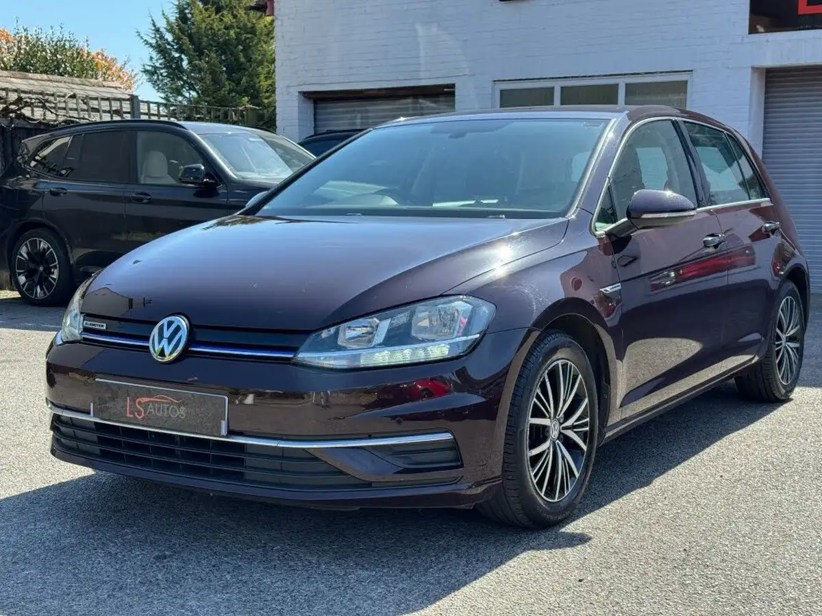 2017-volkswagen-golf-15-tsi-se-nav-hatchback-5d-big-7