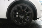 2022-tesla-model-y-e-long-range-small-29