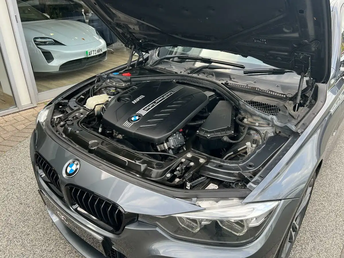 2018-bmw-3-series-30td-330d-m-sport-shadow-edition-saloon-4d-big-66