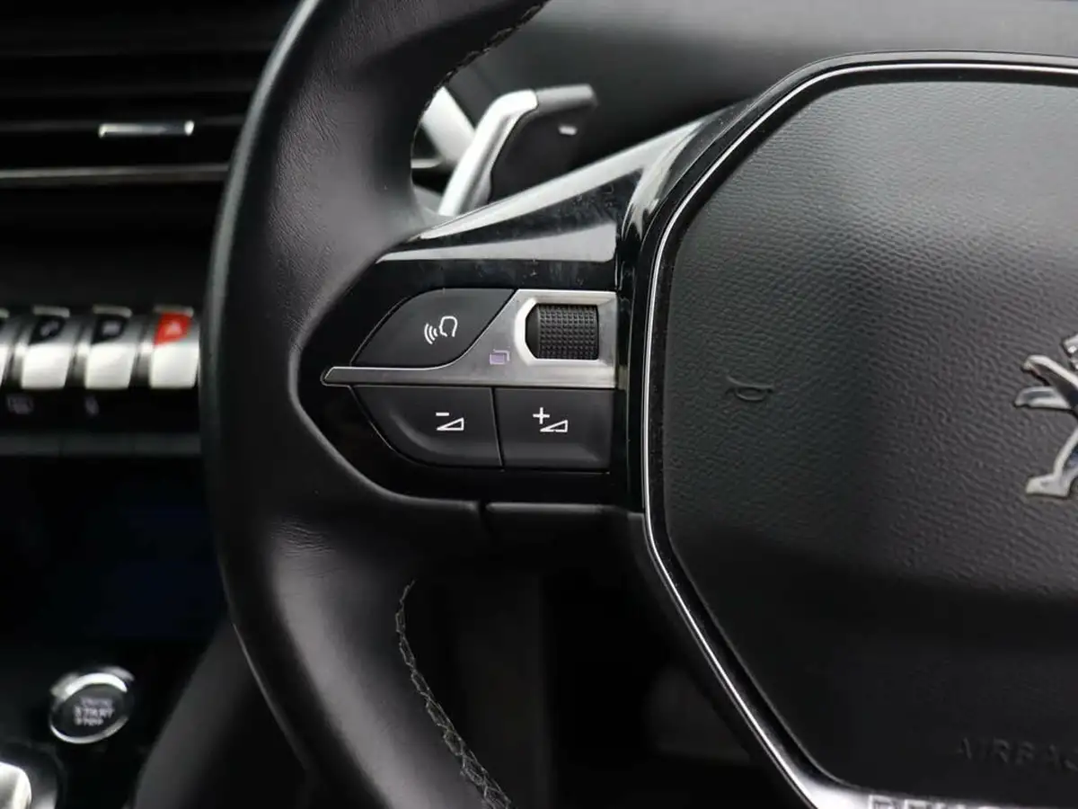 2021-peugeot-3008-suv-16-puretech-allure-premium-225bhp-hybrid-big-16