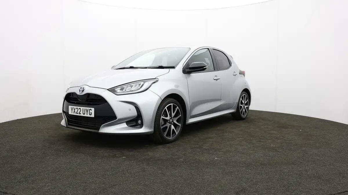 2022-toyota-yaris-15-vvt-i-dynamic-big-51