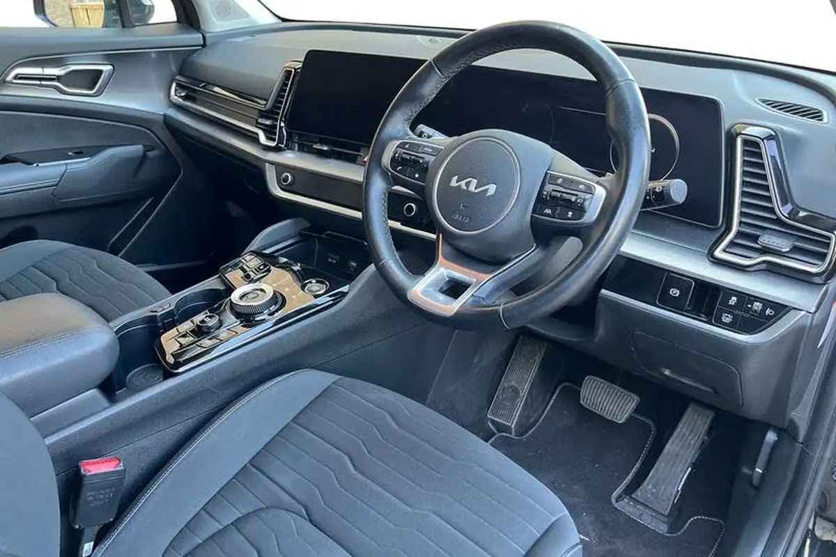 2022-kia-sportage-16-t-gdi-3-226bhp-hev-1598cc-auto-big-8