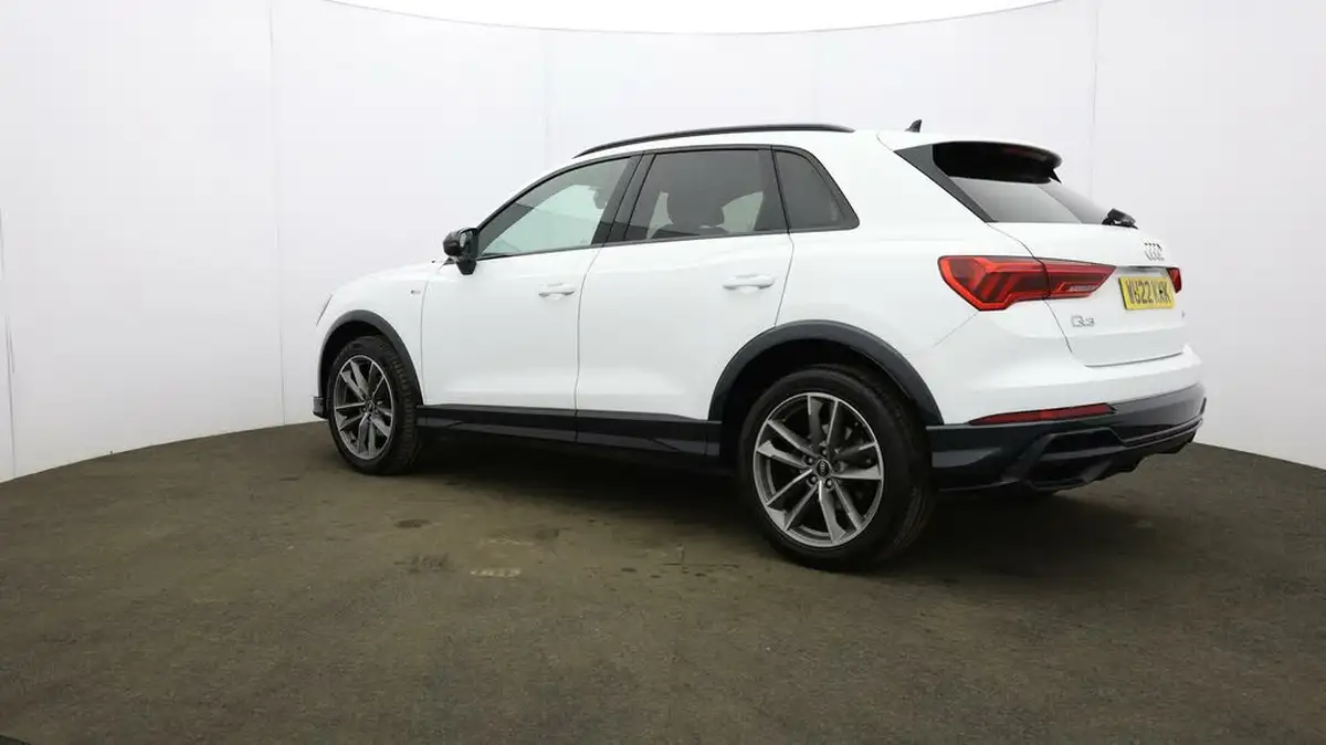 2022-audi-q3-15-35-tfsi-black-edition-codcomfort-sound-pack-station-wagon-big-59