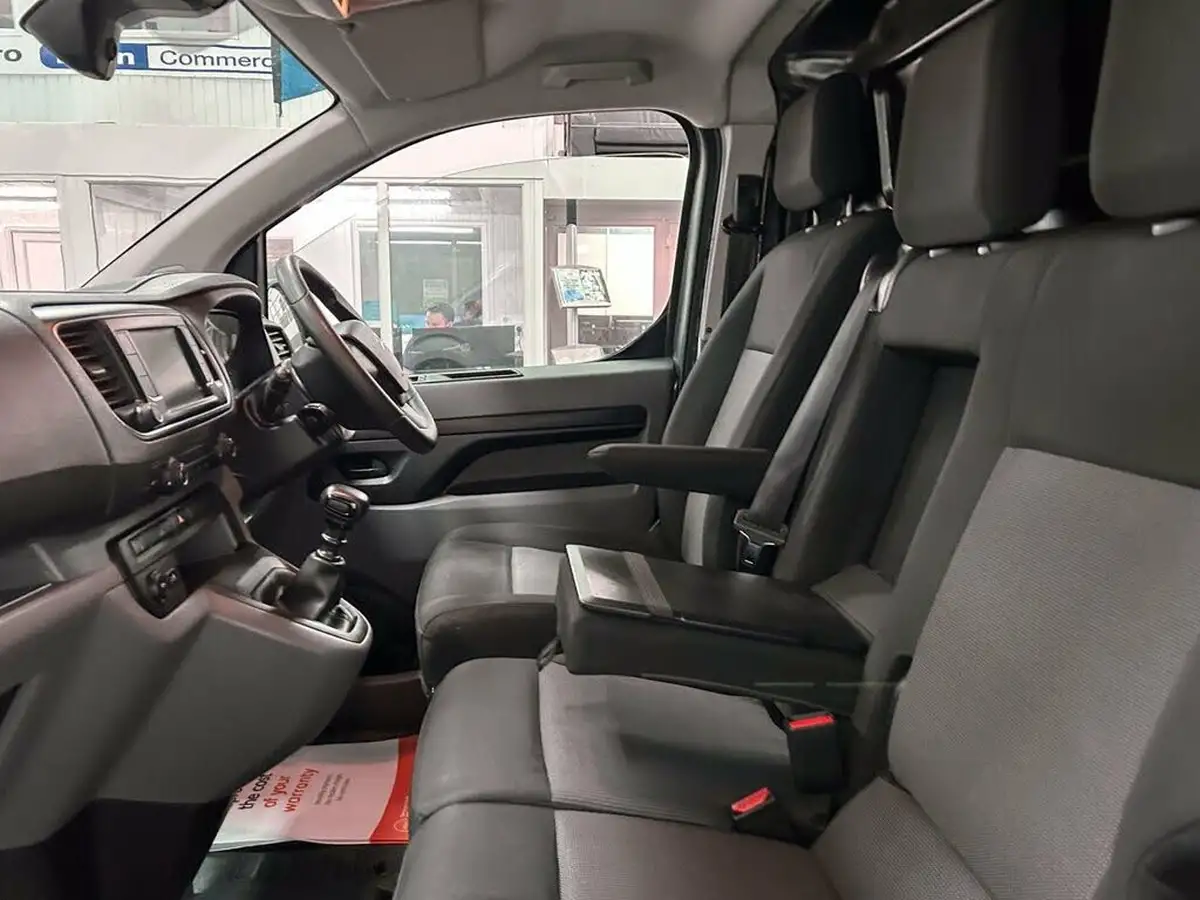 2022-citroen-dispatch-15bluehdi-enterprise-pro-xl-1000-big-10