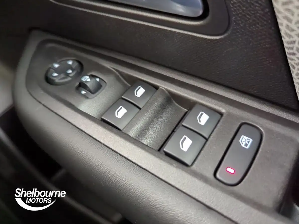 2021-citroen-c4-12-puretech-sense-plus-big-15