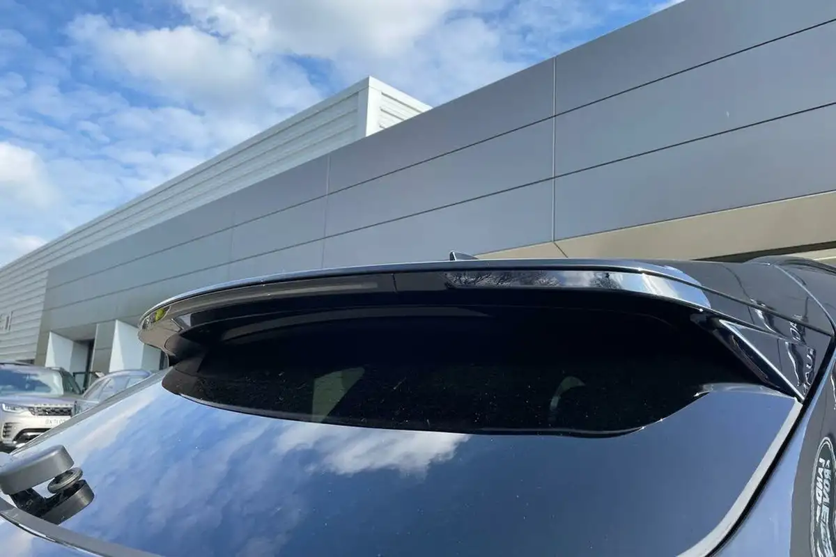 2024-jaguar-f-pace-20-p400e-r-dynamic-hse-black-90th-anniversary-edition-big-31