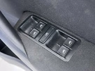 2016-volkswagen-polo-10-match-60ps-5d-small-48