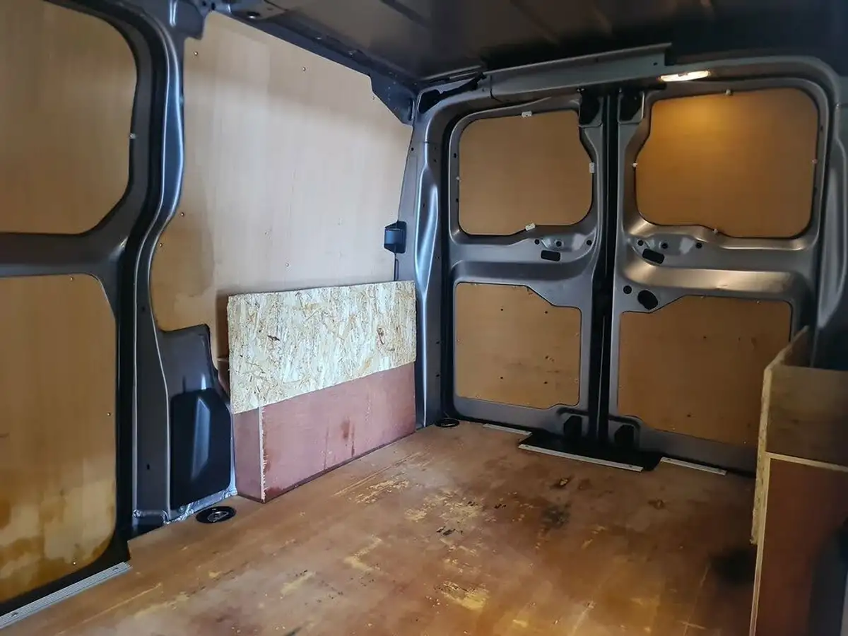 2022-toyota-proace-15d-icon-medium-big-23