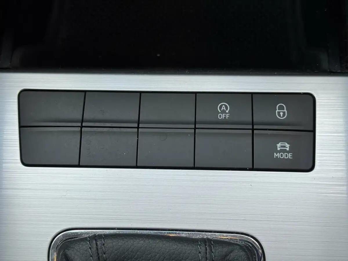 2018-skoda-octavia-14-tsi-se-hatchback-dsg-big-20