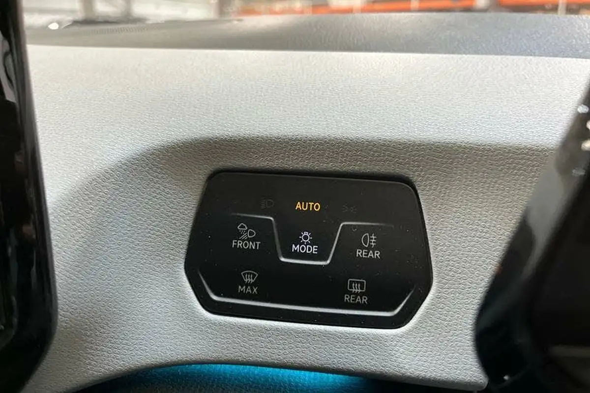 2021-volkswagen-id3-e-family-204ps-performance-big-28