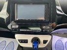 2018-toyota-prius-hybrid-small-30