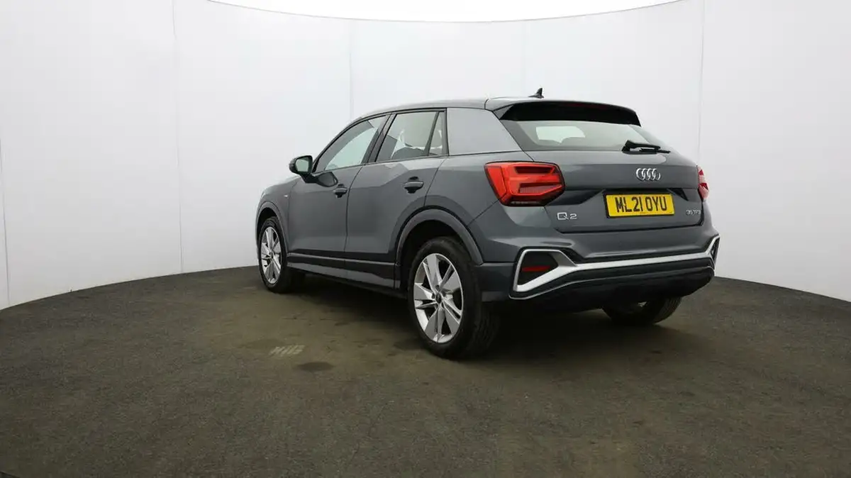 2021-audi-q2-15-35-tfsi-s-line-tronic-big-35