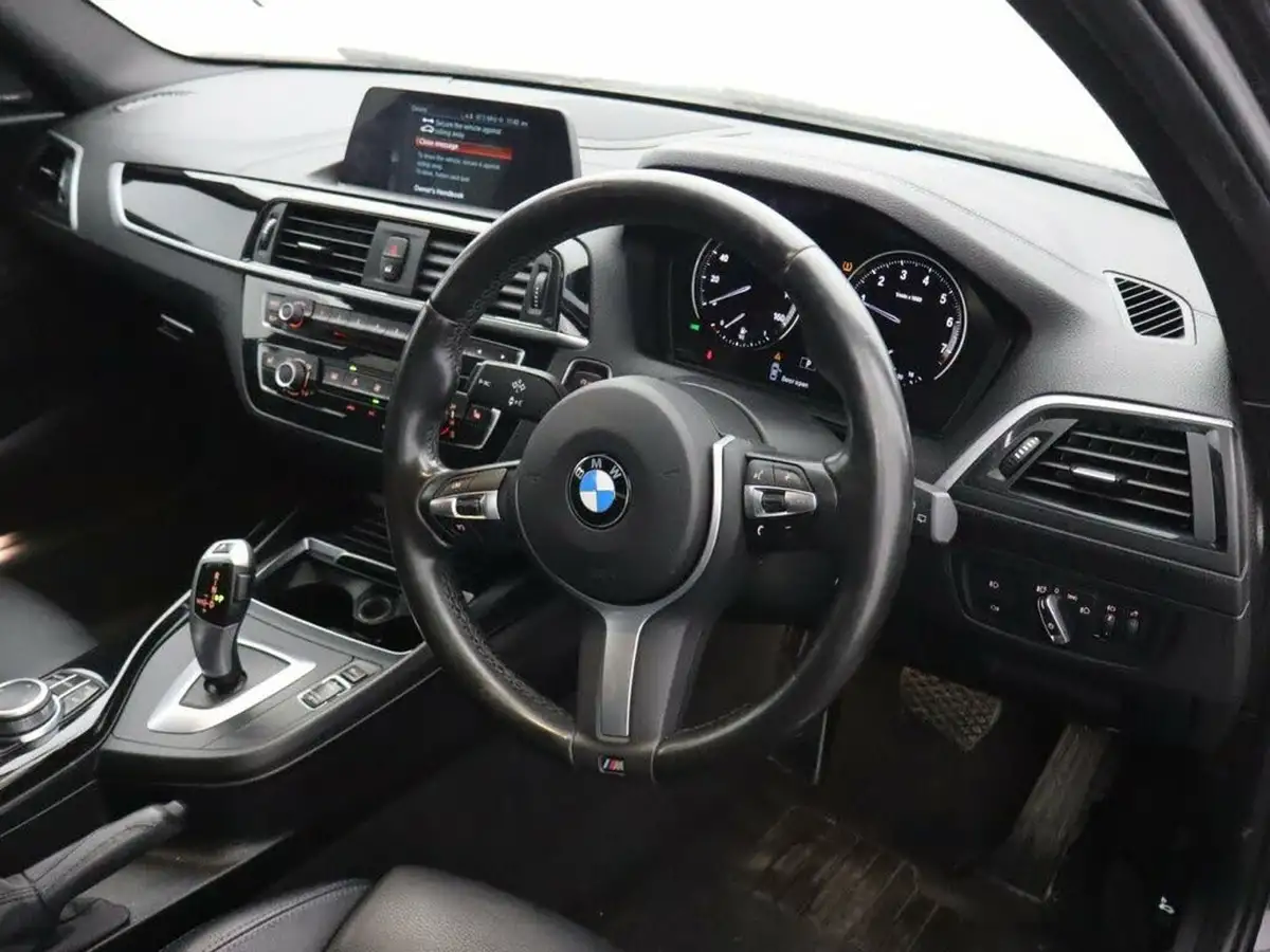 2019-bmw-1-series-15-118i-m-sport-shadow-edition-5d-auto-big-8