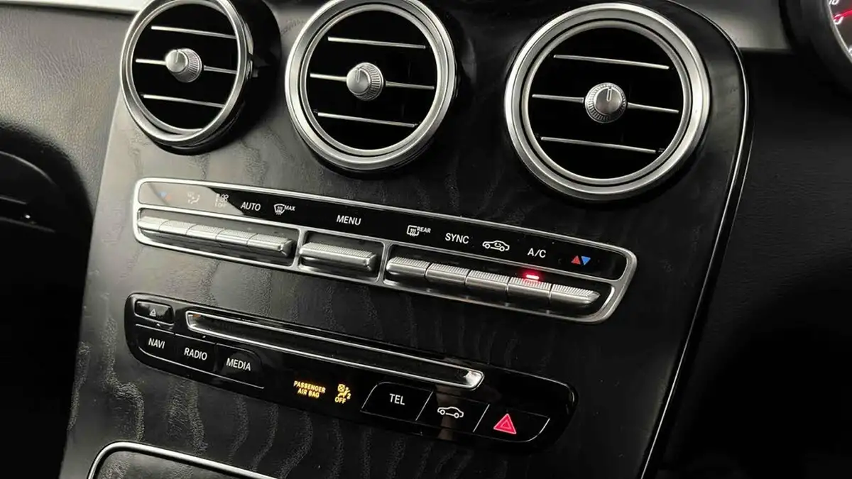 2016-mercedes-benz-glc-class-21d-glc220d-amg-line-ss-station-wagon-auto-big-21
