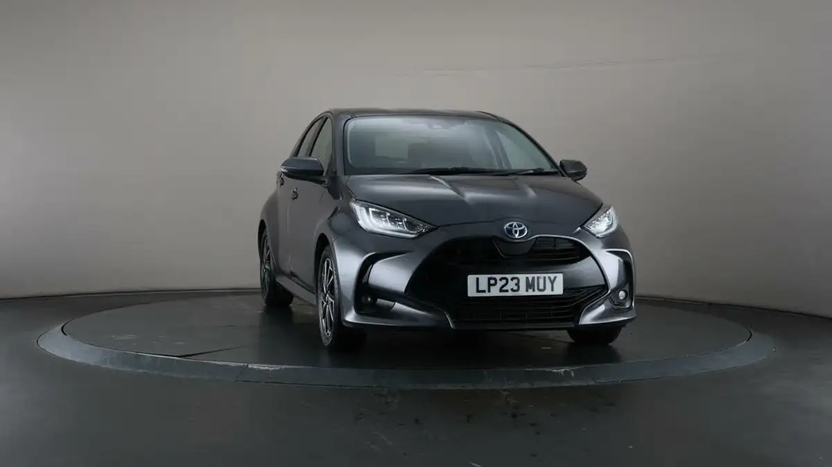 2023-toyota-yaris-15-vvt-i-design-big-42