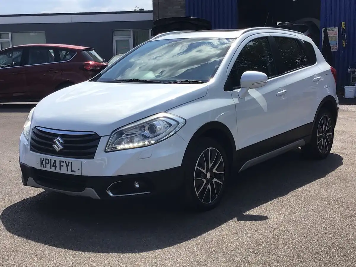 2014-suzuki-s-cross-16-ddis-sz5-allgrip-big-2