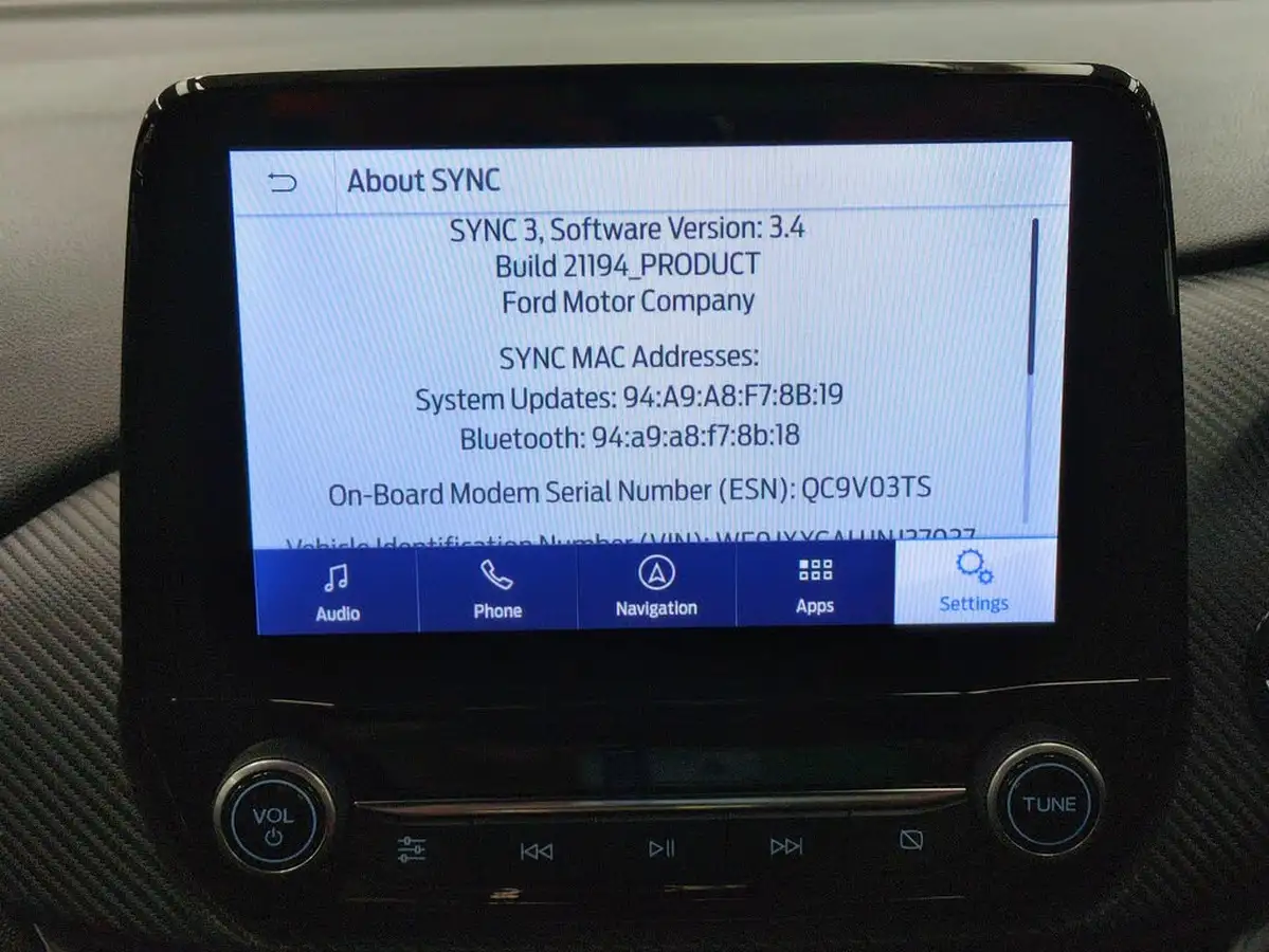 2022-ford-fiesta-10t-st-line-vignale-155ps-hybrid-mhev-5d-big-21