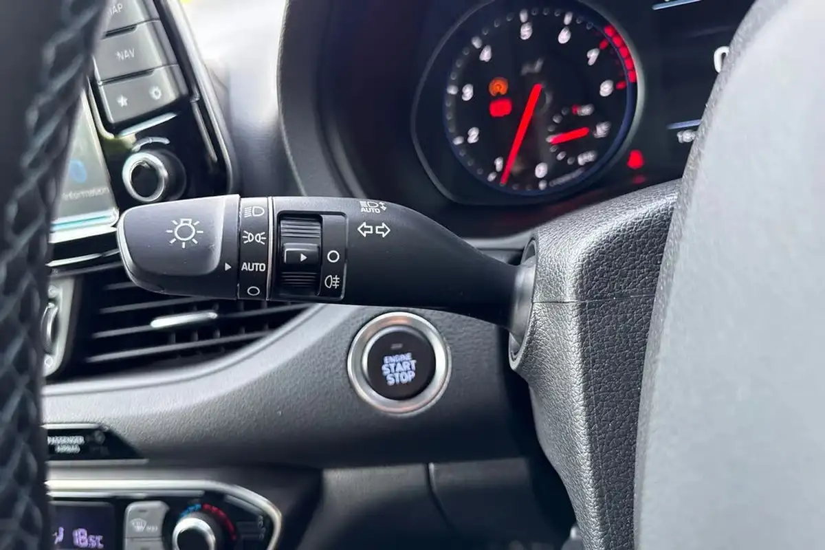 2018-hyundai-i30-n-20-t-gdi-n-performance-big-40