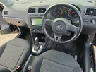 2014-volkswagen-polo-small-19
