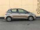 2017-toyota-yaris-15-vvt-i-icon-navi-hybrid-small-11