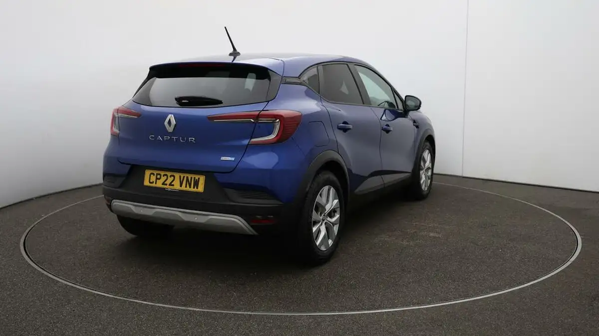 2022-renault-captur-16-iconic-edition-big-54