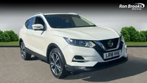 2018 Nissan Qashqai 1.2 DIG-T N-Connecta (Glass Roof Pack) Xtronic CVT