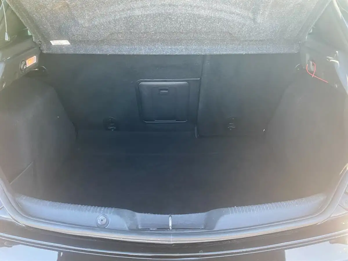 2020-alfa-romeo-giulietta-20jtdm-2-veloce-big-37