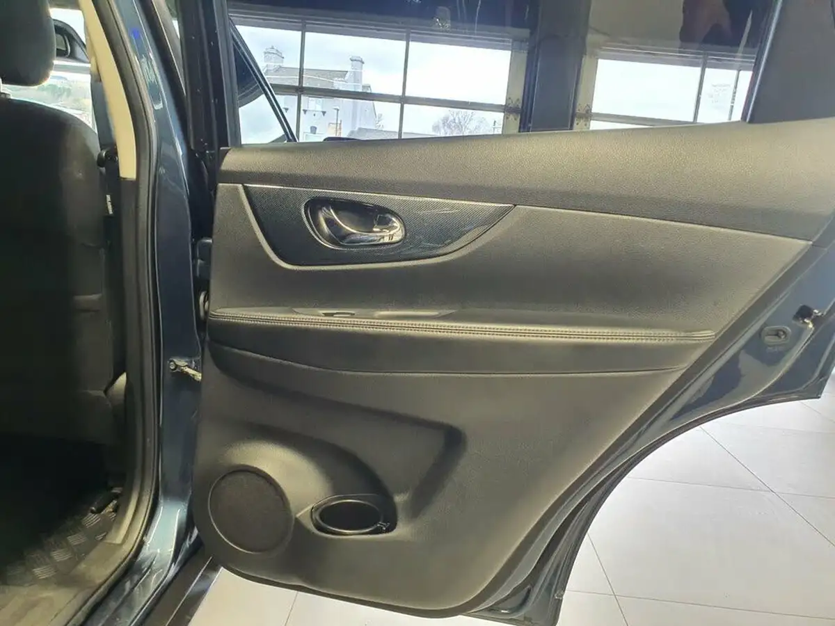 2015-nissan-x-trail-16dci-acenta-smart-vision-pack-big-24