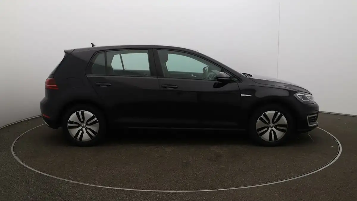 2019-volkswagen-golf-e-e-golf-big-49
