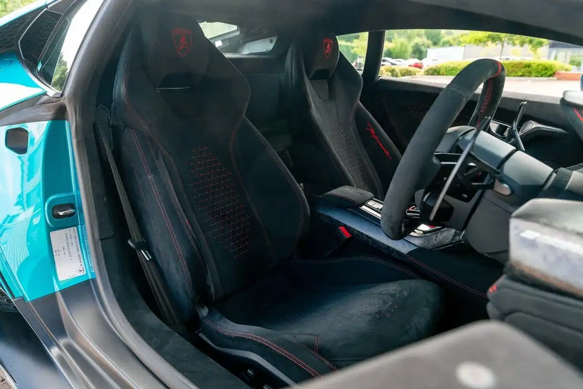 2018-lamborghini-huracan-52-performante-coupe-big-6